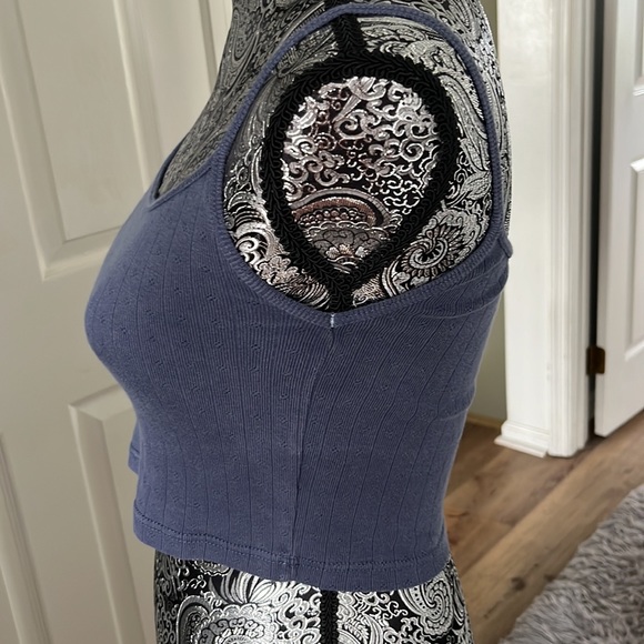 Brandy Melville tank top - Picture 2 of 4